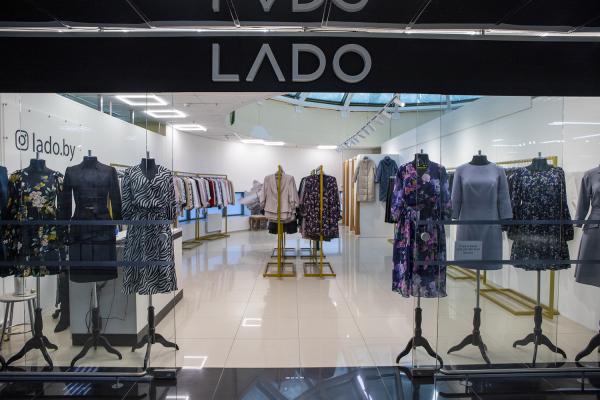 Магазин женской одежды LADO